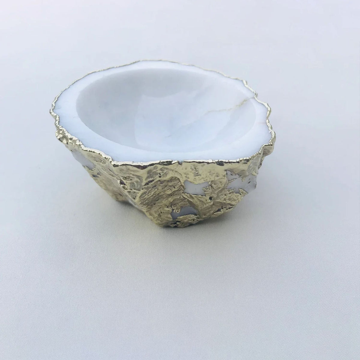 White Agate Geode Nut/trinket/Jewelry Bowl-1