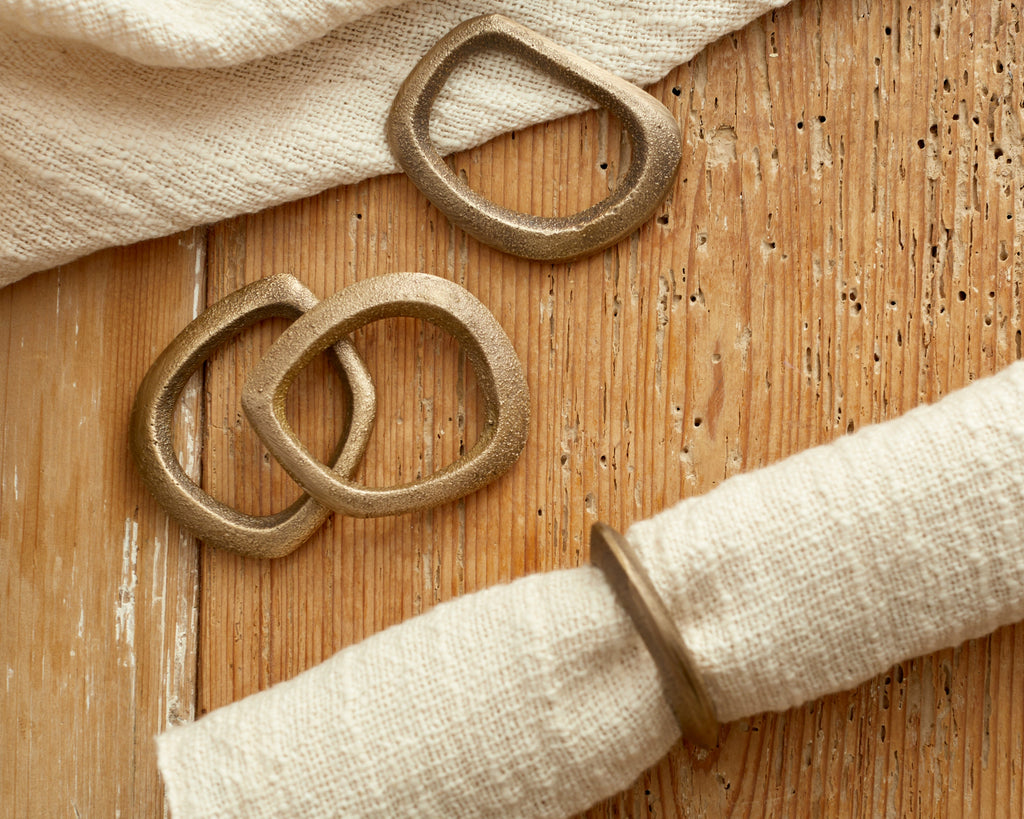 Moss Brass Napkin Rings - Set of 4 Gold Irregular Shape Table Decor