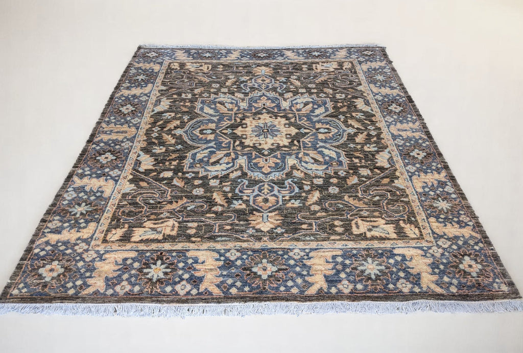 Wrealm Hand Knotted Rug - 314 x 247 cm-2