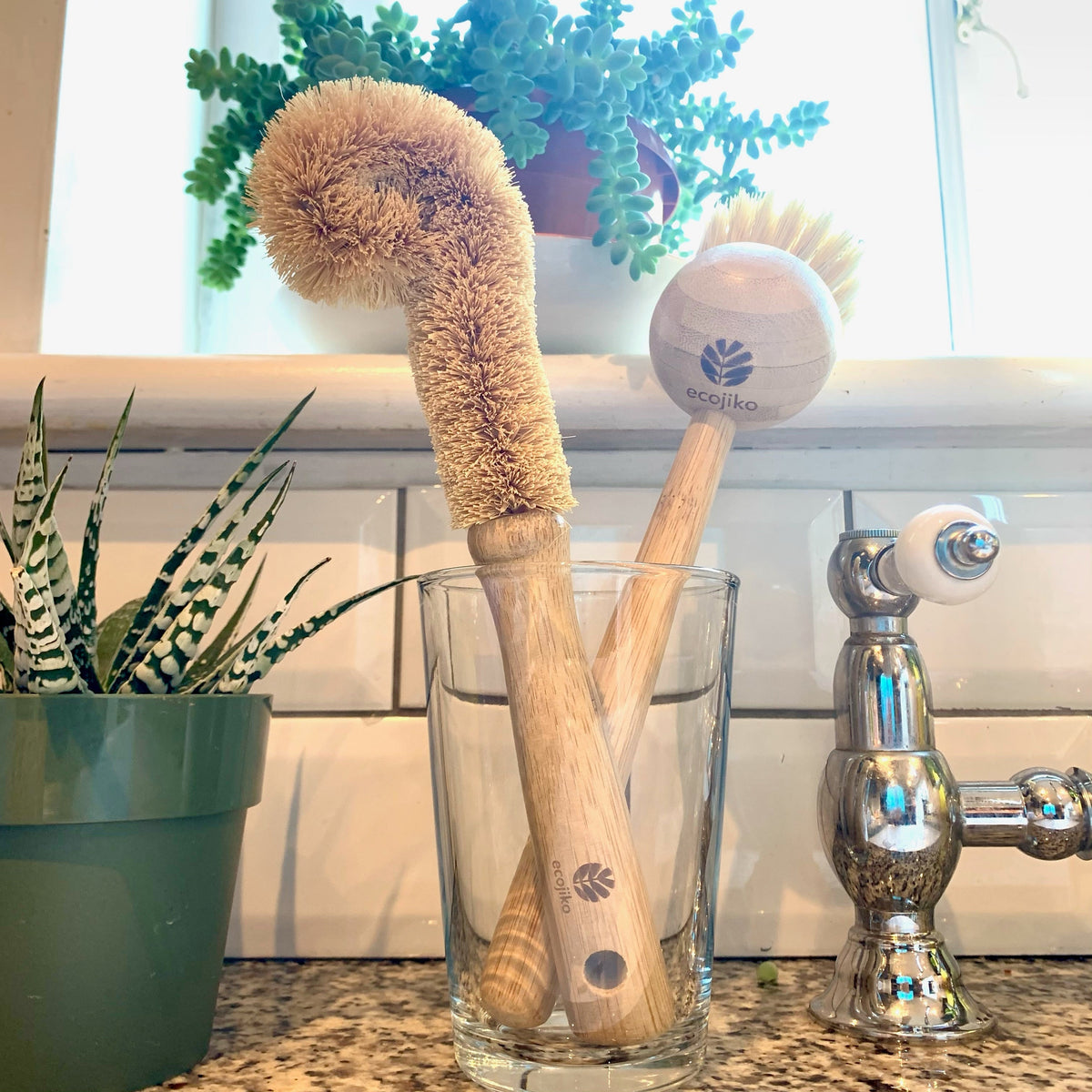 Natural Wooden Bottle Brush | Sustainable Bamboo Kitchen Bottle Brush-3